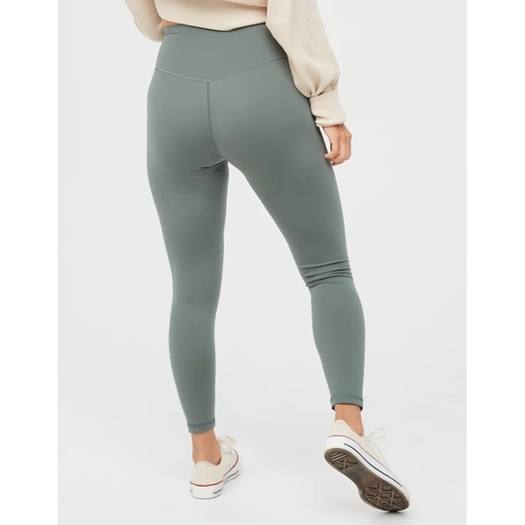 Aerie Offline High Waisted Leggings In Size M - Picture 3 of 15